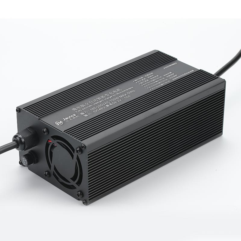 掃地機(jī)充電器 800W